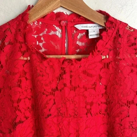 Diane von Furtenberg Alma lace dress size 6 Red. - Picture 5 of 8